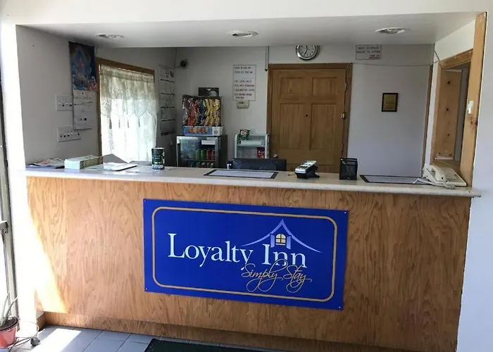 Loyalty Inn Maryville